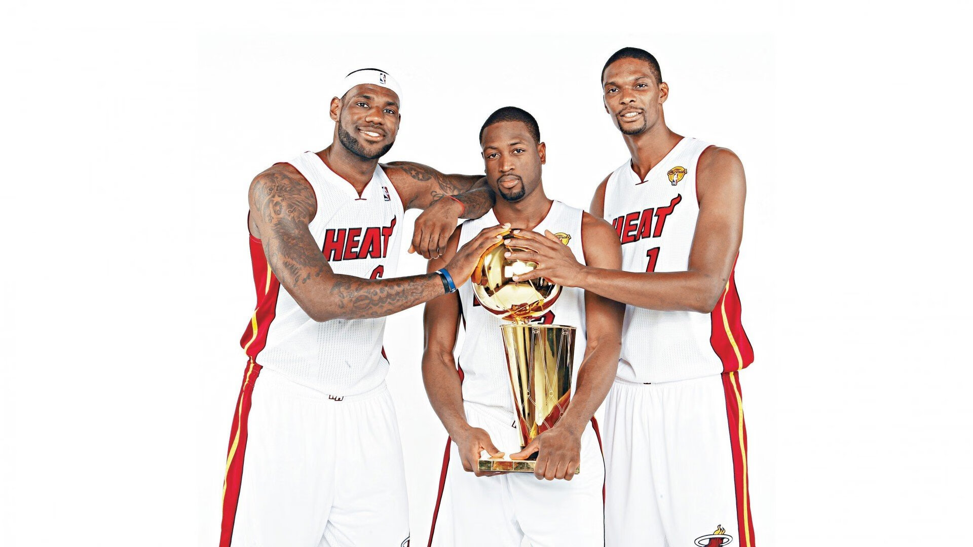 堡垒之夜跨界合作迈向体育圈，堡垒之夜介绍视频